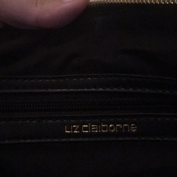 Liz Claiborne black textured handbag - Picture 7 of 8